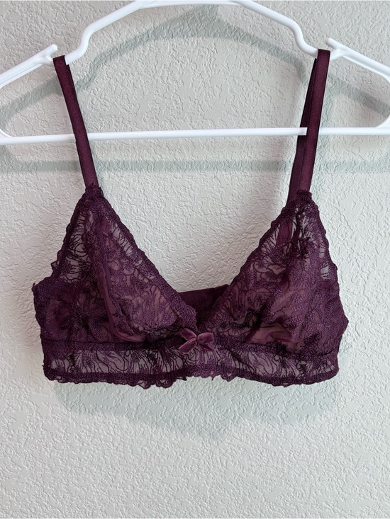 Montelle Other - Montelle Intimates Lace Purple Triangle Bralette Bra Women’s Size Small